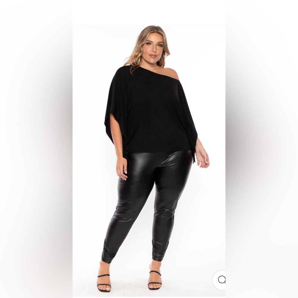 🩷. 1313. Women’s Plus Size Black Faux Leather Leggings